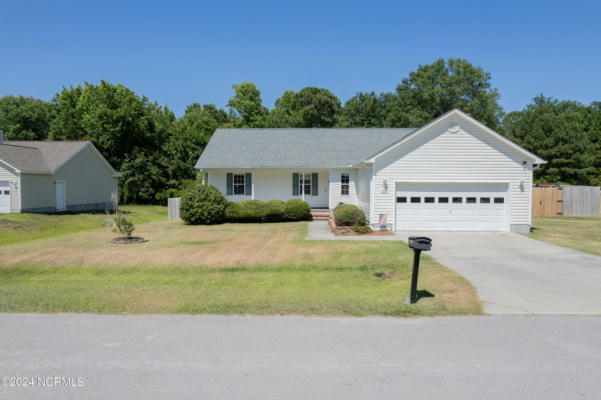 200 SMALLBERRY CT, SNEADS FERRY, NC 28460 - Image 1