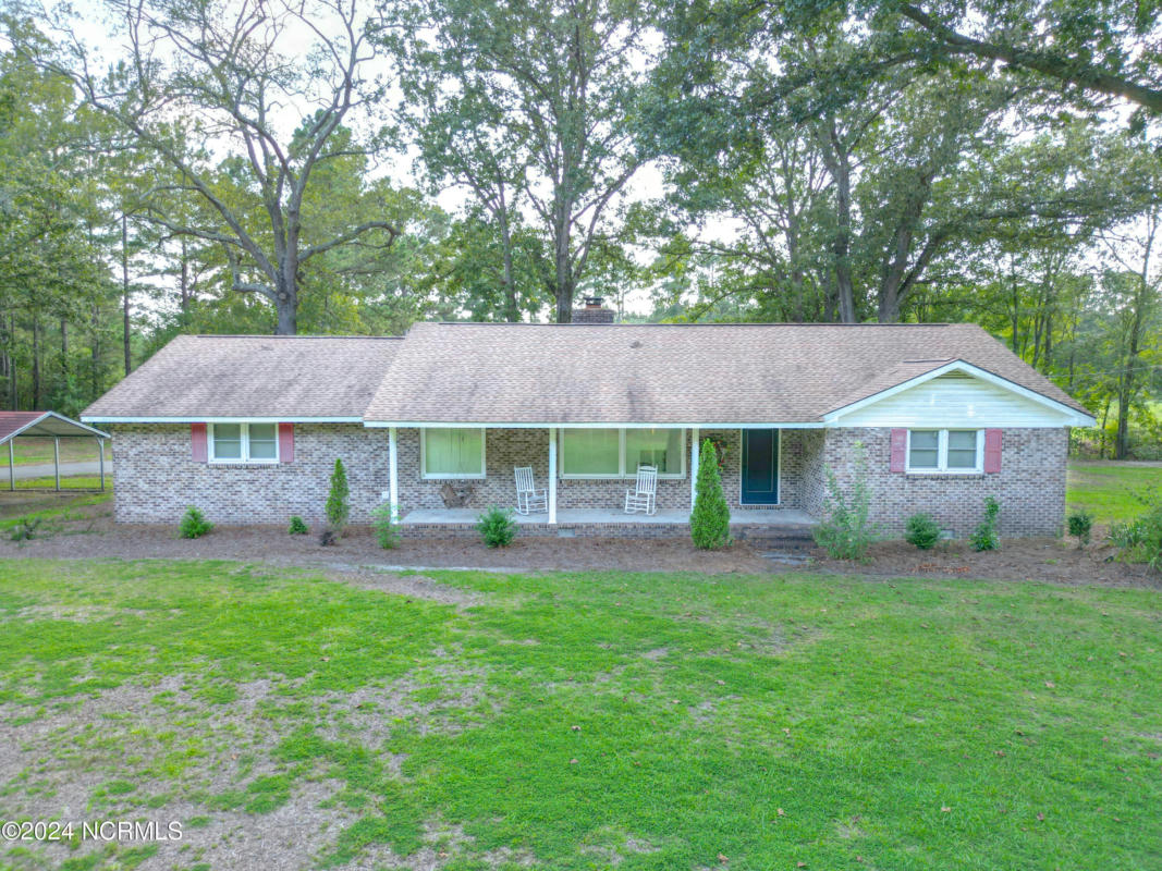 2556 NC HIGHWAY 131 S, TAR HEEL, NC 28392, photo 1 of 67