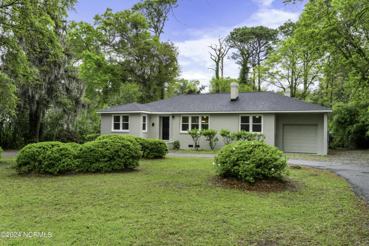 2715 WRIGHTSVILLE AVE, WILMINGTON, NC 28403, photo 1 of 52