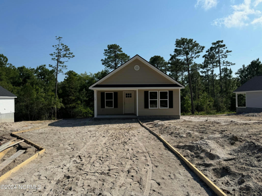 72 S GREENSBORO RD, SOUTHPORT, NC 28461, photo 1 of 35