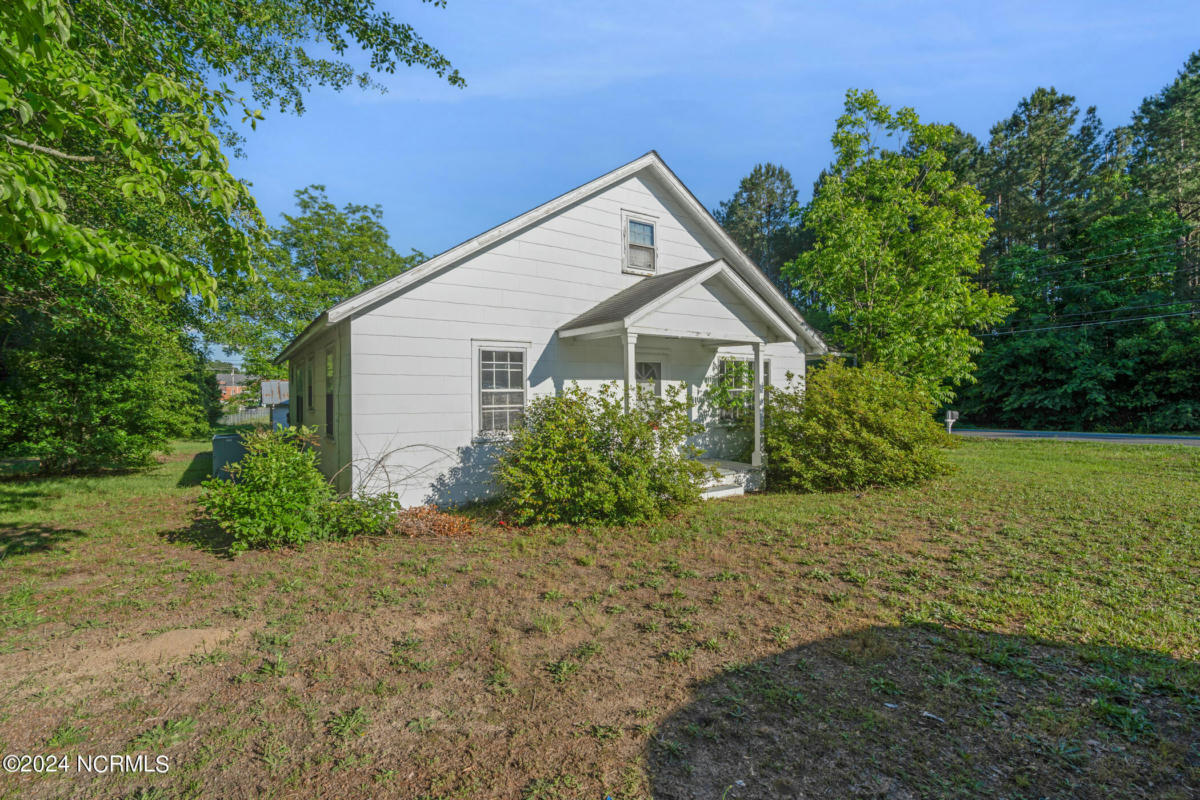 9161 PATE ST, LAUREL HILL, NC 28351, photo 1 of 23