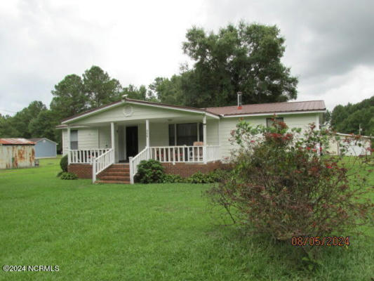 300 WIRE GRASS RD, LUMBERTON, NC 28358 - Image 1