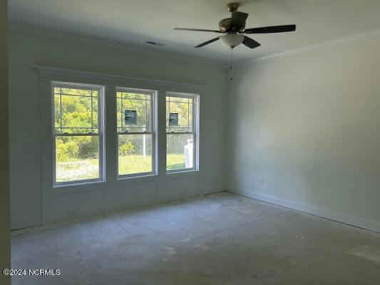 207 TAYLORWOOD DR, BEAUFORT, NC 28516, photo 4 of 14