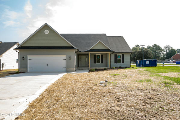 100 DIXIE CIR, CLINTON, NC 28328 - Image 1