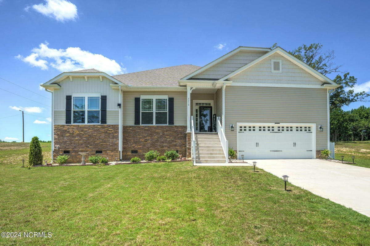 2216 GREEN PASTURE RD, ROCKY MOUNT, NC 27801, photo 1 of 40