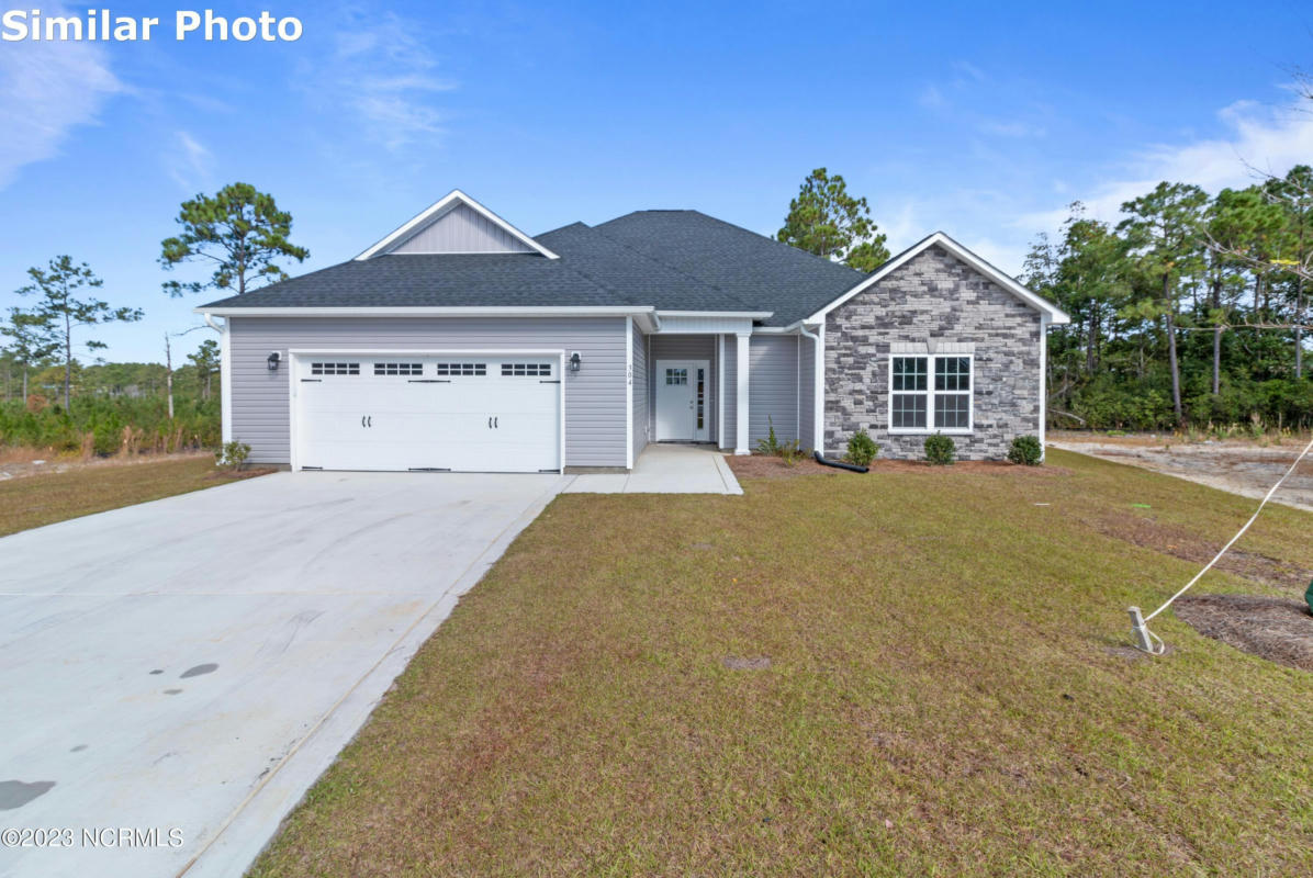 466 PEBBLE SHORE DR, SNEADS FERRY, NC 28460, photo 1 of 27