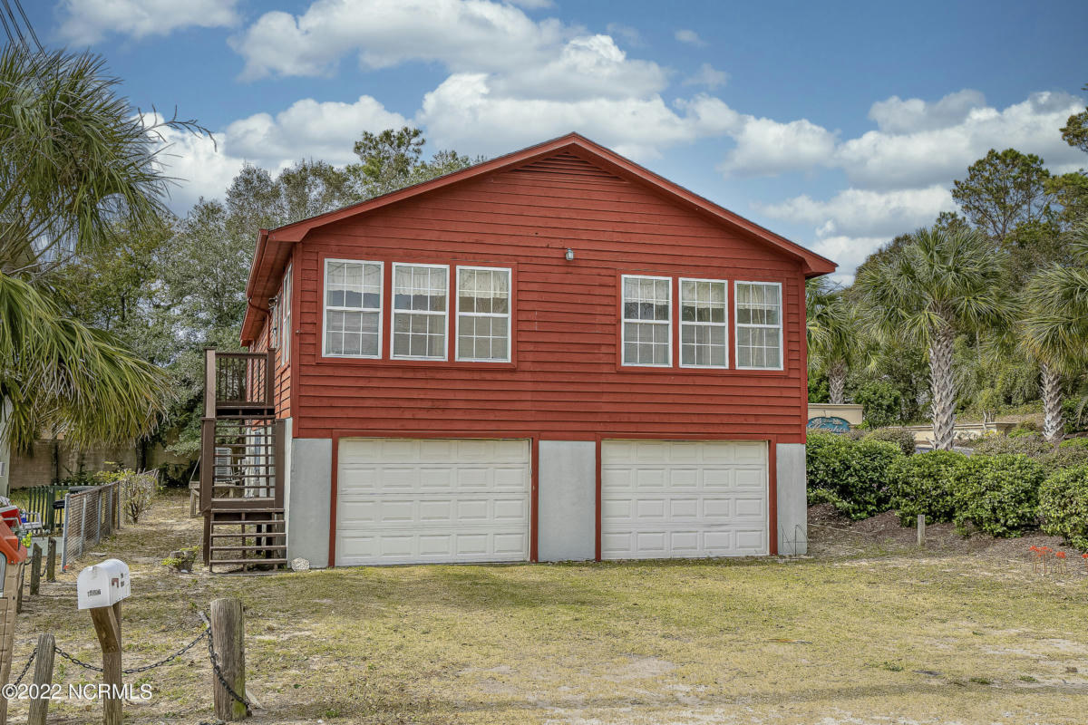 607 43RD AVE S, NORTH MYRTLE BEACH, SC 29582, photo 1 of 47