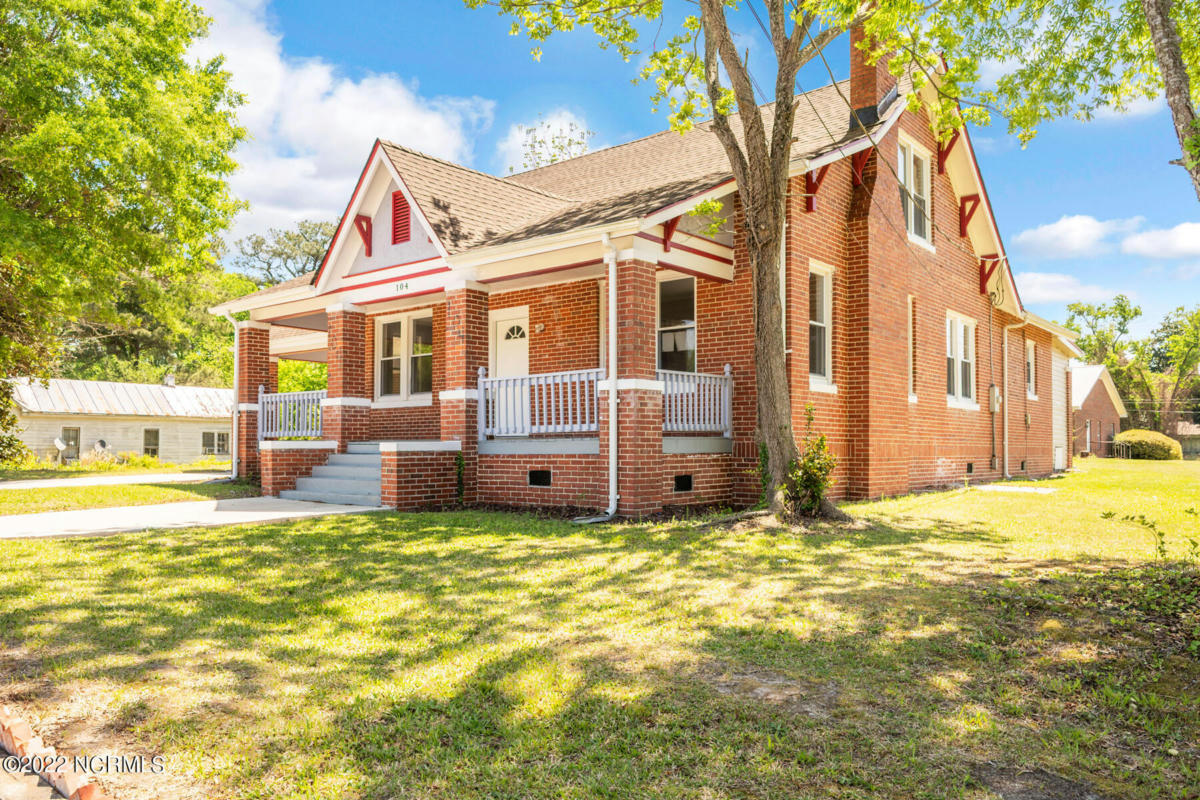 104 FRONT ST, KELFORD, NC 27847, photo 1 of 41