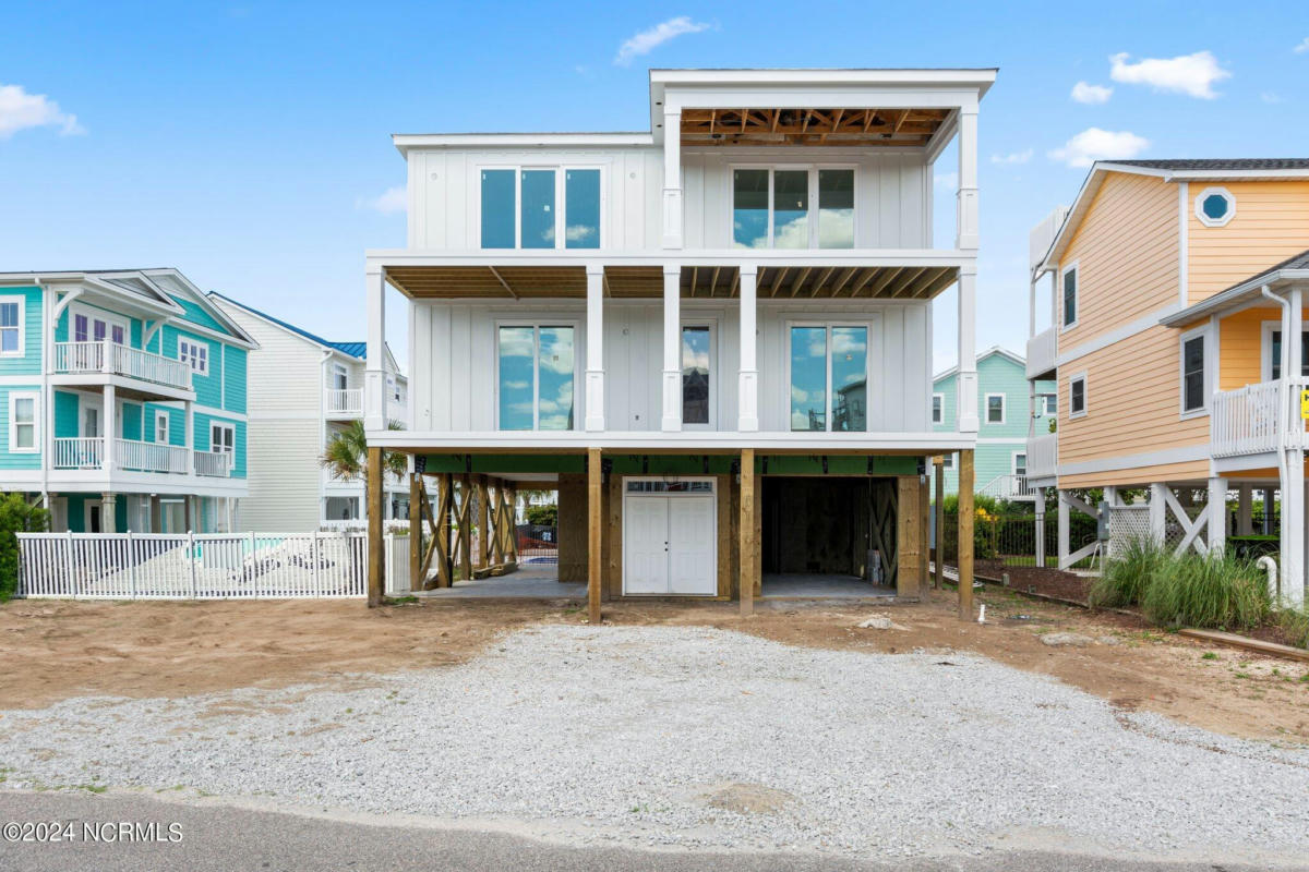 105 BY THE SEA DR, HOLDEN BEACH, NC 28462, photo 1 of 33