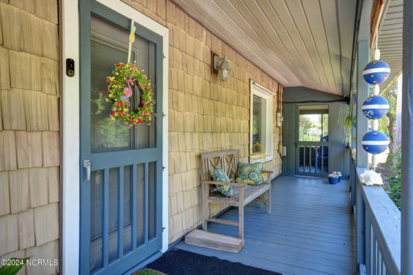 860 CROW HILL RD, BEAUFORT, NC 28516 - Image 1