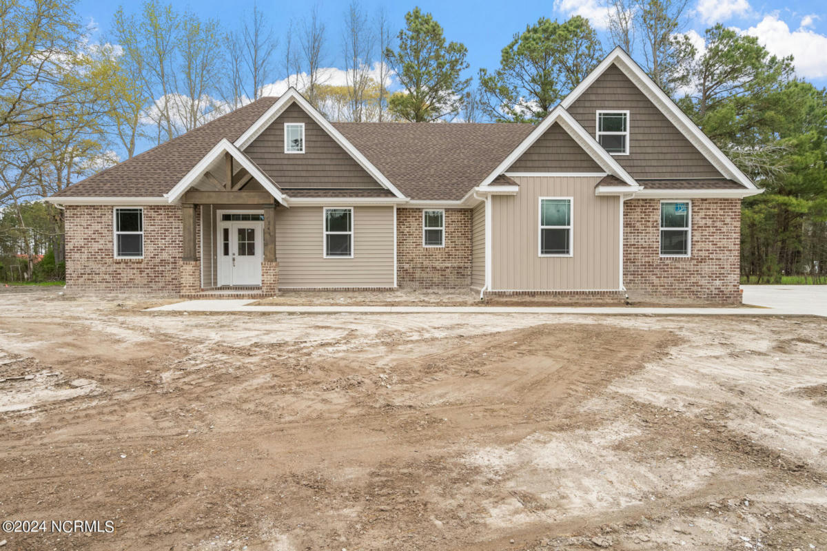 325 COUNTRY CLUB RD, CAMDEN, NC 27921, photo 1 of 40