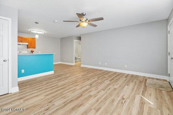 5610 CAROLINA BEACH RD UNIT 4, WILMINGTON, NC 28412, photo 4 of 25