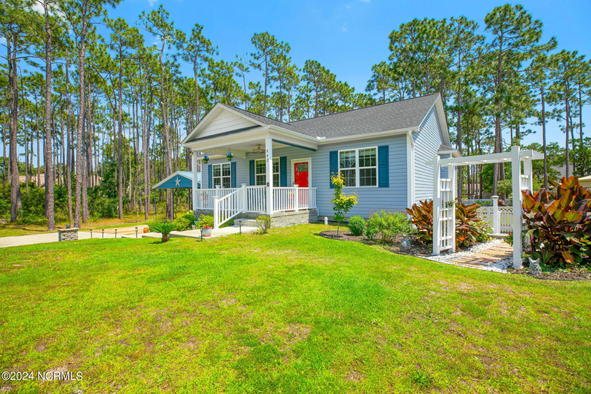 842 BATTON DR, SOUTHPORT, NC 28461, photo 1 of 48