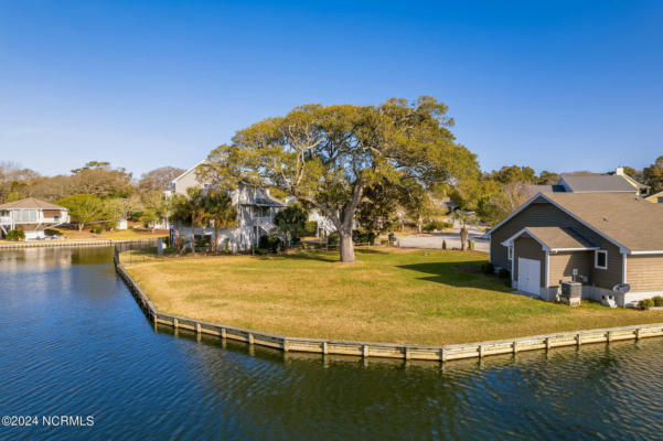 206 SANDHILL CRANE CT, EMERALD ISLE, NC 28594, photo 5 of 8