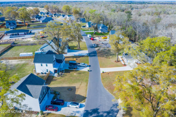 359 BELLOWS LN, ROCKY POINT, NC 28457, photo 5 of 22