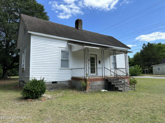 124 FIRST ST, LAURINBURG, NC 28352 - Image 1