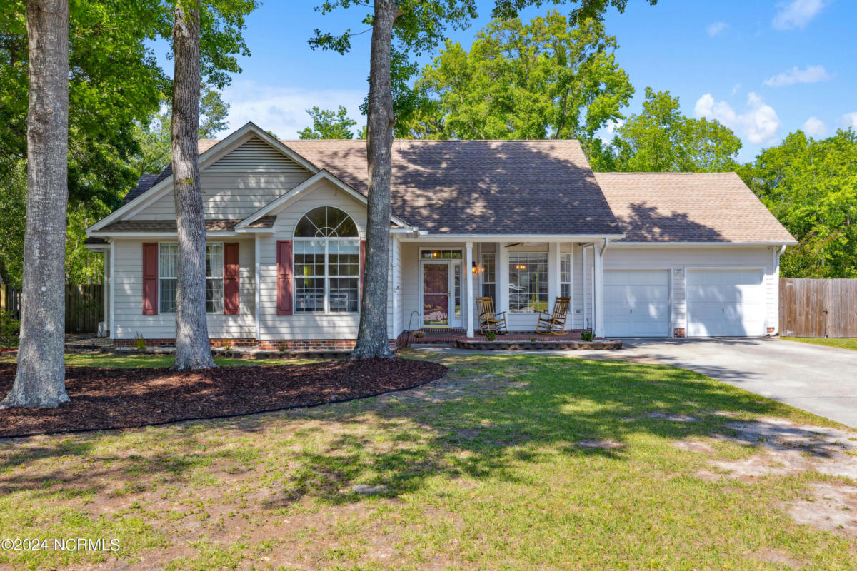 6433 SENTRY OAKS DR, WILMINGTON, NC 28409, photo 1 of 65