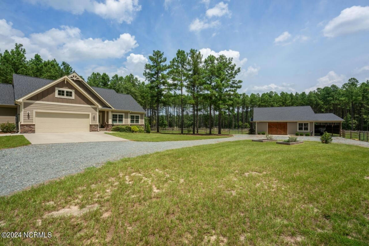 190 BUNKHOUSE RD, ABERDEEN, NC 28315, photo 1 of 62