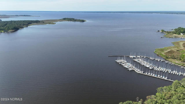 1017 HARBOUR POINTE DR, NEW BERN, NC 28560 - Image 1