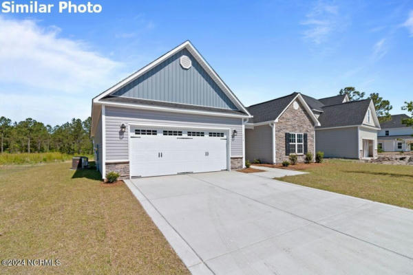 914 NUBBLE CT, SNEADS FERRY, NC 28460, photo 4 of 32