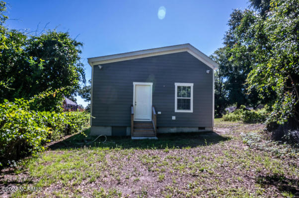 612 S 10TH ST, WILMINGTON, NC 28401, photo 4 of 54